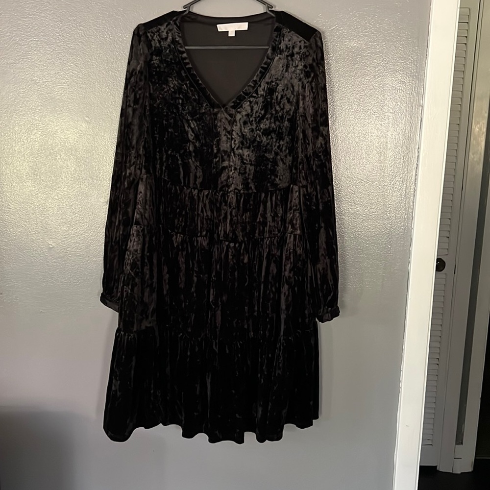 NWOT Adyson Parker babydoll black velvet tiered dress size 1x
